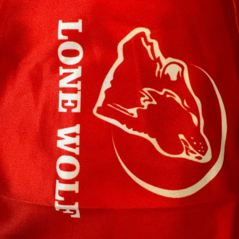 N/A red lone